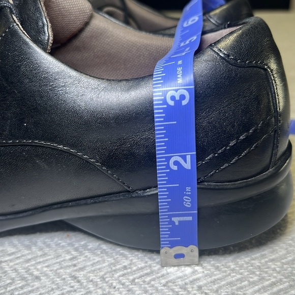 Merrell black leather Dress shoes. Size Men’s 8 - Picture 9 of 11